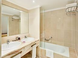 Ria Park Garden Hotel