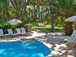 Ria Park Garden Hotel