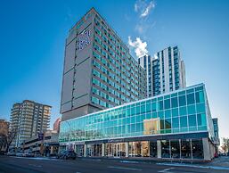 Campus Tower Suite Hotel