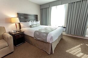 Campus Tower Suite Hotel