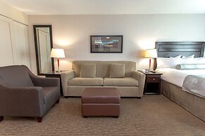 Campus Tower Suite Hotel