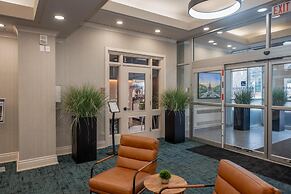 Campus Tower Suite Hotel