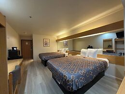 Americas Best Value Inn & Suites Ada