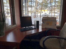 Super 8 by Wyndham Sault Ste Marie On