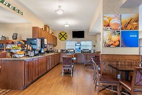 Comfort Inn Warrensburg Station