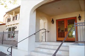 Bella Capri Inn