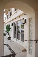 Bella Capri Inn