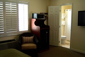 Bella Capri Inn