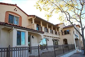 Bella Capri Inn