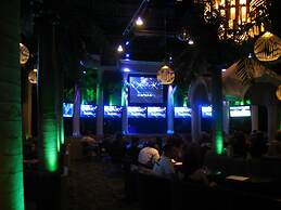 Red Lion Inn and Suites