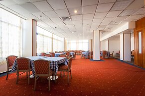 Crown Resorts Elamaris