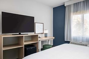 Spark by Hilton Dumas