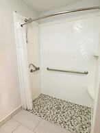 Comfort Inn & Suites Sheboygan I-43