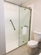 Comfort Inn & Suites Sheboygan I-43