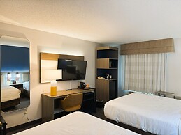 Comfort Inn & Suites Sheboygan I-43