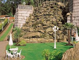 Rusticae Casa Antiga do Monte