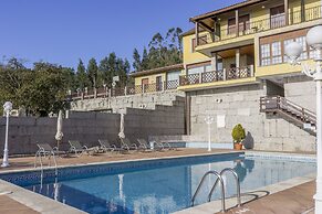 Rusticae Casa Antiga do Monte