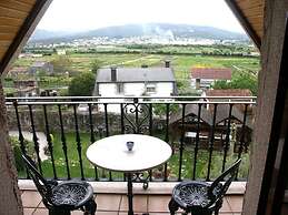 Rusticae Casa Antiga do Monte