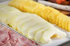 AC Hotel Irla by Marriott