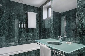 AC Hotel Los Vascos by Marriott