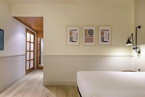 AC Hotel Los Vascos by Marriott