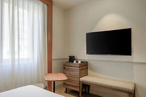 AC Hotel Los Vascos by Marriott