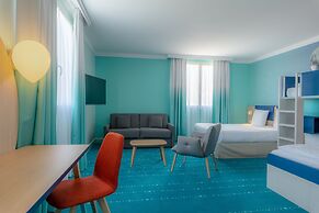 Grand Magic Hotel Marne La Vallée