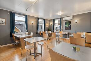 Enter Backpack Hotel