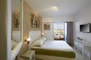 Vrahos Boutique Hotel