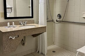 Wingate by Wyndham - Sylvania/Toledo