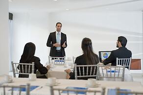 Centro Plaza Hodelpa