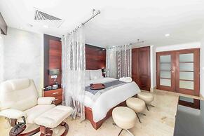 Hodelpa Gran Almirante Hotel & Casino