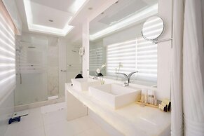 Hodelpa Gran Almirante Hotel & Casino