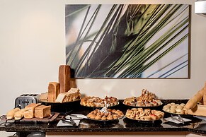 Hodelpa Gran Almirante Hotel & Casino