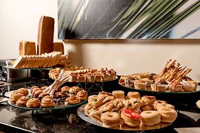 Hodelpa Gran Almirante Hotel & Casino