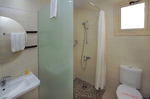 Nelia Beach Hotel & Spa