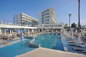 Nelia Beach Hotel & Spa