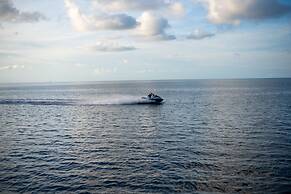 Banana Bay Resort & Marina