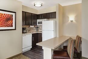 Staybridge Suites Chicago - Glenview by IHG