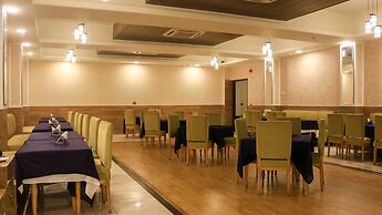 Dee Marks Hotel & Resorts