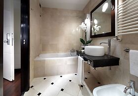 Exe International Palace