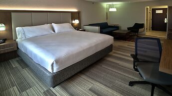 Holiday Inn Express & Suites Evansville North by IHG