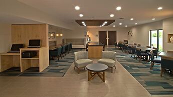 Holiday Inn Express & Suites Evansville North by IHG