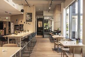 Oru Hub Hotel Tallinn - Handwritten Collection