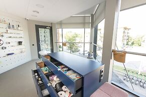 Oru Hub Hotel Tallinn - Handwritten Collection