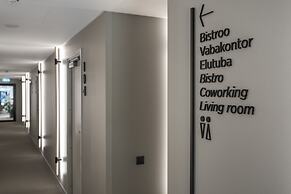 Oru Hub Hotel Tallinn - Handwritten Collection