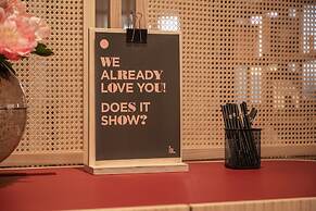 Oru Hub Hotel Tallinn - Handwritten Collection