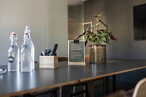 Oru Hub Hotel Tallinn - Handwritten Collection