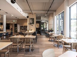 Oru Hub Hotel Tallinn - Handwritten Collection