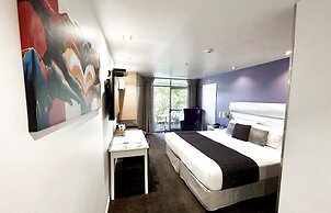 Tides Hotel